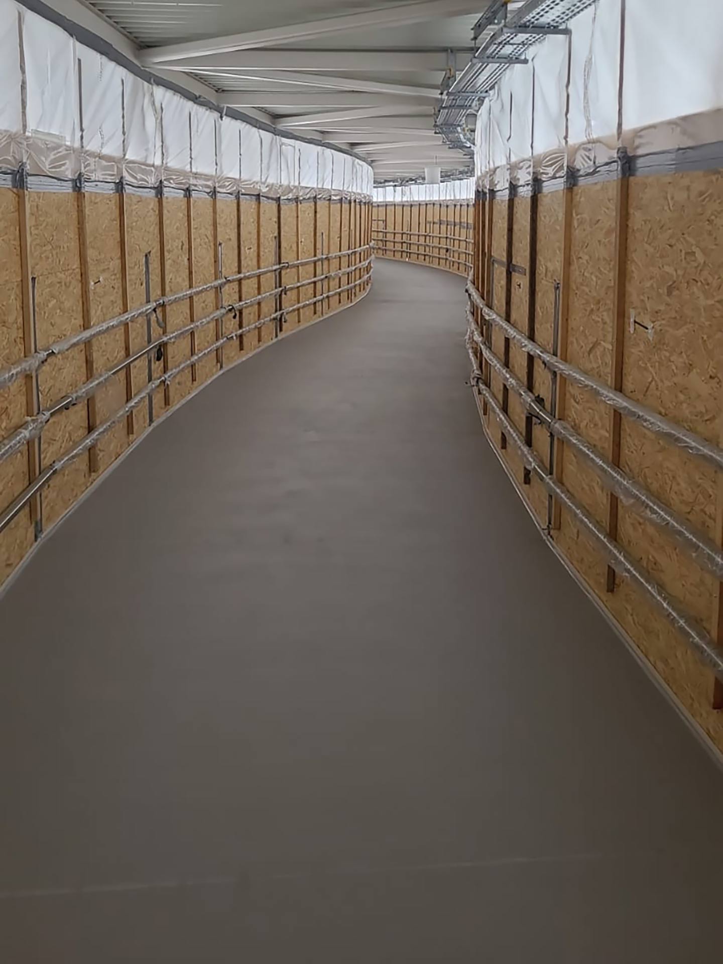 Neubau der Verbindungsbrücke Städtisches Klinikum und Helios Herzklinik Karlsruhe